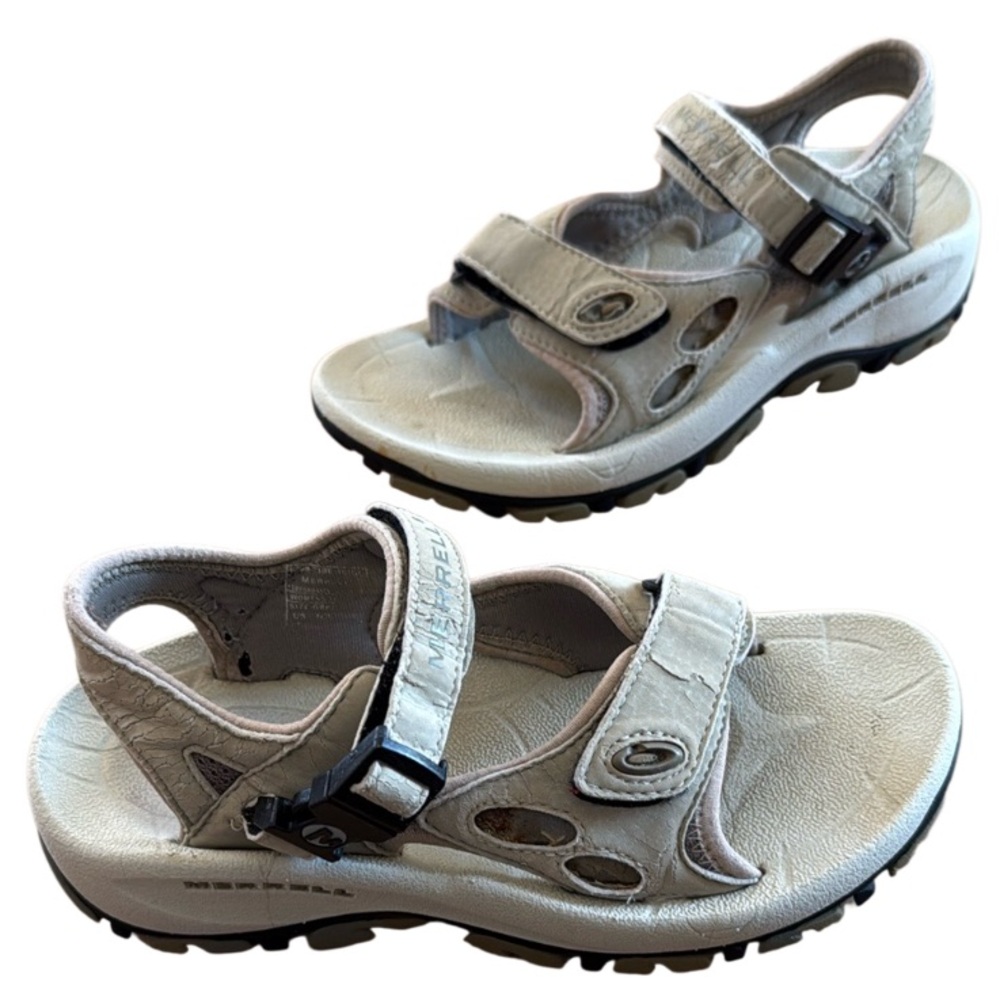 MERRELL WOMENS HIKING & EVERYDAY CREAM COLOR SIZE 6-6.5 OUTDOOR SANDALS USED